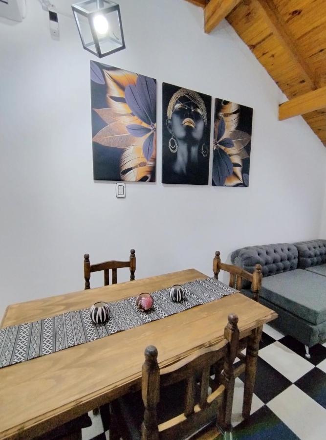 Casa Ana, Departamento Amplio A 20 ' Aeropuerto Apartment Luis Guillon ภายนอก รูปภาพ